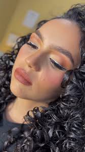 Yenifer Campos~ Maquillaje~ cejas