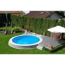 Bassengdesign Stalveggbasseng Bassengdesign Hagedesign Stalveggbasseng In 2020 Pool Landscaping Backyard Pool Small Backyard Pools