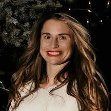 Jamie Schall's Instagram, Twitter & Facebook