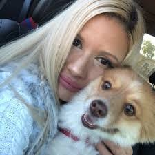 Tiffany Robins's Instagram, Twitter & Facebook