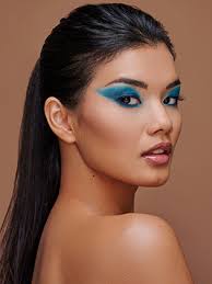 Petite models are always needed to advertise these petite clothes in adverts and catalogues. Model Category Petite Models Mustard Models