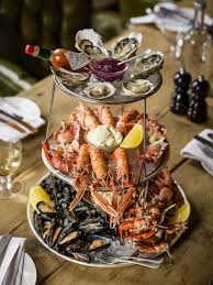 Christmas Party Food Ideas Parties Deco Theme Cocktails Food Drink Http Www Partyingredients Co Uk Pack Seafood Platter Food Christmas Party Food