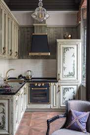 An authentic victorian kitchen design. 75 Beautiful Small Victorian Kitchen Pictures Ideas July 2021 Houzz