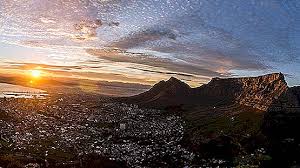 Kepala balai besar meteorologi klimatologi dan geofika wilayah iv makassar darmawan menjelaskan sehingga yang condong ke matahari kadang kutub utara dan kadang kutub selatan bumi. 20 Perkara Yang Paling Penting Di Cape Town Dalam 20 An Anda Afrika Selatan 2021