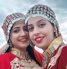 Manisha Thakur Himachali Actress updated their profile picture.