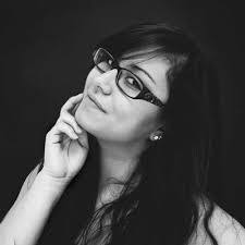 Amira Jacobson's Instagram, Twitter & Facebook