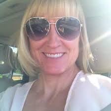 Kathy Mcnaughton's Instagram, Twitter & Facebook