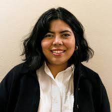 Amy Langlois's Instagram, Twitter & Facebook