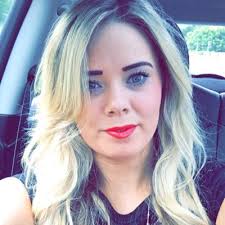 Elly Johnson (@elliej_93)