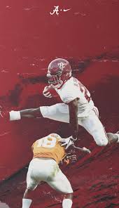He currently attends the university of alabama, where he plays for the alabama crimson tide football team. Najee Harris Alabama Rolltide Bama Builtbybama Rtr Crimsontide Alabama Football Team Alabama Crimson Tide Football Wallpaper Alabama Football Roll Tide