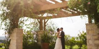 Weddings At Vintage Villas In Austin Tx Wedding Spot Wedding Venue Prices Wedding Venues Austin Wedding Venues