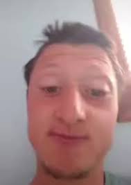 Daniel Larson Just Roke Up