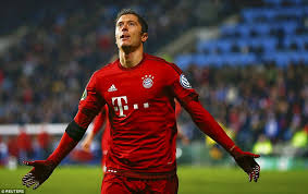 Bayern munich forward robert lewandowski said the side's fifa club world cup title triumph was a special moment for the bavarians. Bochum 0 3 Bayern Munich Robert Lewandowski Stars Once Again As Pep Guardiola S Side Book Semi Final Spot Against 10 Man Hosts Daily Mail Online