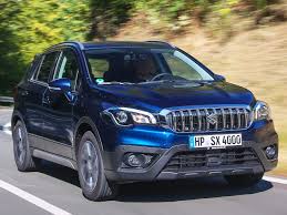 Se si va forte in curva il coricamento laterale è evidente, anche se la sicurezza non ne risente. Neuer Suzuki Sx4 S Cross Erste Fahrt Autozeitung De
