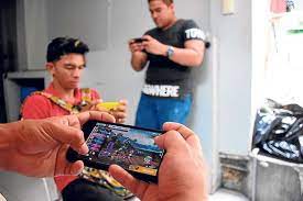 Ahora que ya sabemos lo que significa. Es Bueno O Malo Jugar Free Fire 2021 La Universidad Afirma