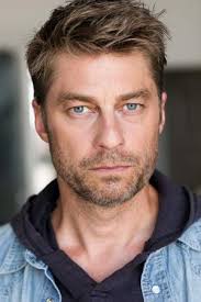 JAG 5x17 "People v. Gunny"