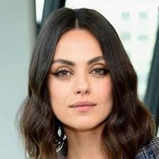 Pin på Filmstjärnor & skådespelare