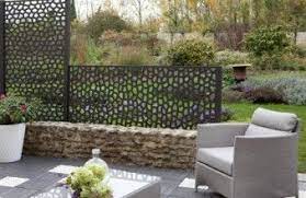 une cloture esthetique pour delimiter mon jardin amenagement jardin cloture amenagement jardin separation jardin
