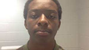 Police: 17-year-old busted again, charged with robbery