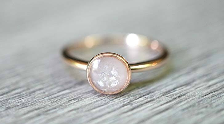 Woman makes breast milk jewelry, expects $2 million turnover by next year
