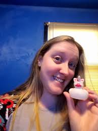 A lot of you know the beautiful Gina Kramer Carlucci and Amelia. They came  to visit me at my new location and Gina walked out (literally) with this  60s blue and white