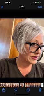 Embracing natural grey hair growth