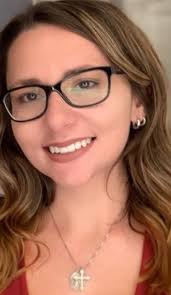 Nina Wood's Instagram, Twitter & Facebook