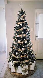 Rustic Glam Christmas Tree Glam Christmas Tree Christmas Tree Decorating Themes Christmas Tree Inspiration