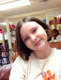 Cute haircut for 13-year-old girls