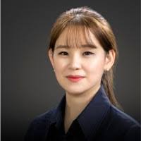 1900+ "Heejin" profiles