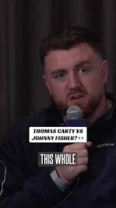 Tensión en el cara a cara: Heaney vs Warburton