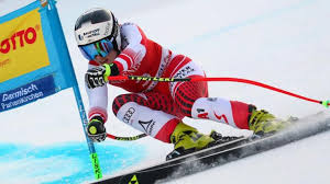 Schmidhofer flog im unteren streckenabschnitt nach einem sprung ins netz, durchschnitt dieses mit ihren scharfkantigen skiern. Mseeqhzsbeg Qm