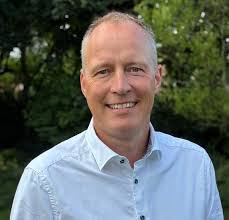 Peter Frandsen's Instagram, Twitter & Facebook