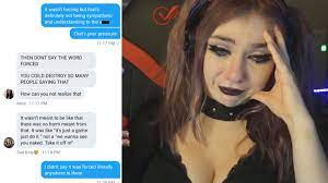 Justaminx Accused Of Intimidating And Blackmailing Streamer Toxxxicsupport  After An Uncomfortable Experience At A TwitchCon Party | Know Your Meme