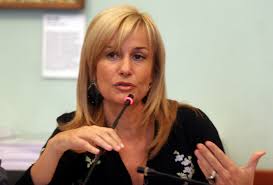 Aveva 59 anni ed è morta a milano per un gesto volontario, questo come tutti noi anche alessandra aveva un lato solare, amichevole e solidale ma anche un. Alessandra Appiano Suicida Lo Strazio Del Marito Tutto In 7 Settimane Una Malattia Mentale Feroce Libero Quotidiano