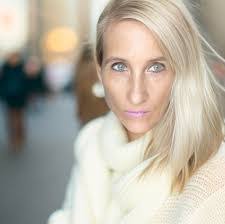 Lori Egan's Instagram, Twitter & Facebook