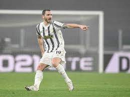 Bonucci esordisce in serie a con la maglia dell'inter. Juventus Continue To Call Leonardo Bonucci For The Match Against Napoli Sportsbeezer