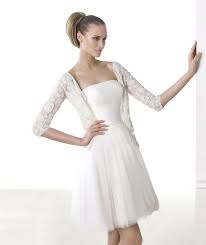 La collezione cerimonia pronovias 2019 accontenta tutte le invitate: Abiti Corti Pronovias Outlet B5982 9bf33