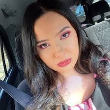 Beatriz Gatica's Instagram, Twitter & Facebook