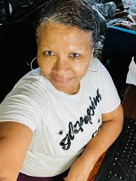 Anyone to keep me company ladies ke ty retlo enjoyer together ke Friday🥰