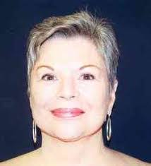 Elaine Jeffcoat's Instagram, Twitter & Facebook