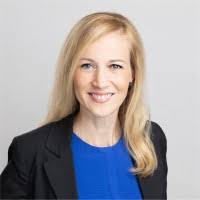 Sarah Carney's Instagram, Twitter & Facebook