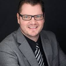 Darius Durham's Instagram, Twitter & Facebook