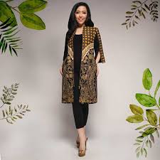Ukuran bantal bisa beragam, untuk mengatasinya kamu membeli atau membuat sarung batal yang. 30 Model Baju Batik Wanita Terbaru Modern Formal