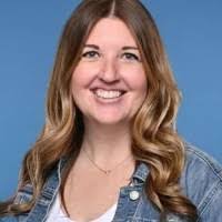 Ashley Diggs's Instagram, Twitter & Facebook