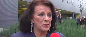Regina torné's income source is mostly from being a successful actress. La Vida De La Hija De La Primera Actriz Regina Torne Que Esta En La Carcel Celos Y Un Crimen
