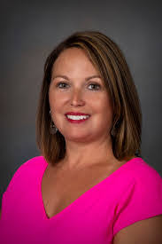 Vicki Larrabee's Instagram, Twitter & Facebook