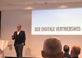 Sie ist eine hundertprozentige tochter der spanischen banco santander s.a. Markus Funder Leiter Gewerbliches Kompetenz Center Santander Consumer Bank Linkedin