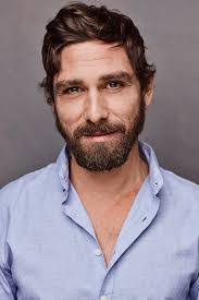 Mireya Moreno's Instagram, Twitter & Facebook