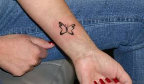 You'll find easily a tiny design easily for your ankle, foot and wrist. 80 Top Butterfly Tattoos For Wrist